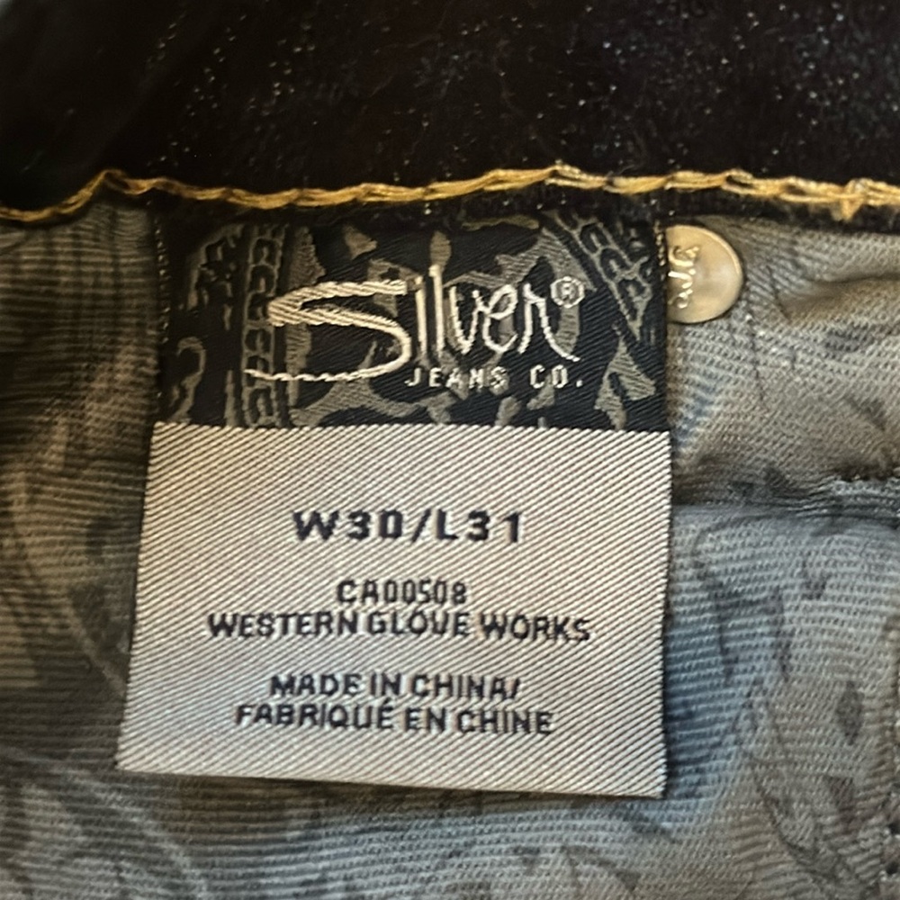 Silver Aiko Low Rise Boot Cut Indigo Wash Jeans sz 30x31 NWOT - Picture 8 of 13